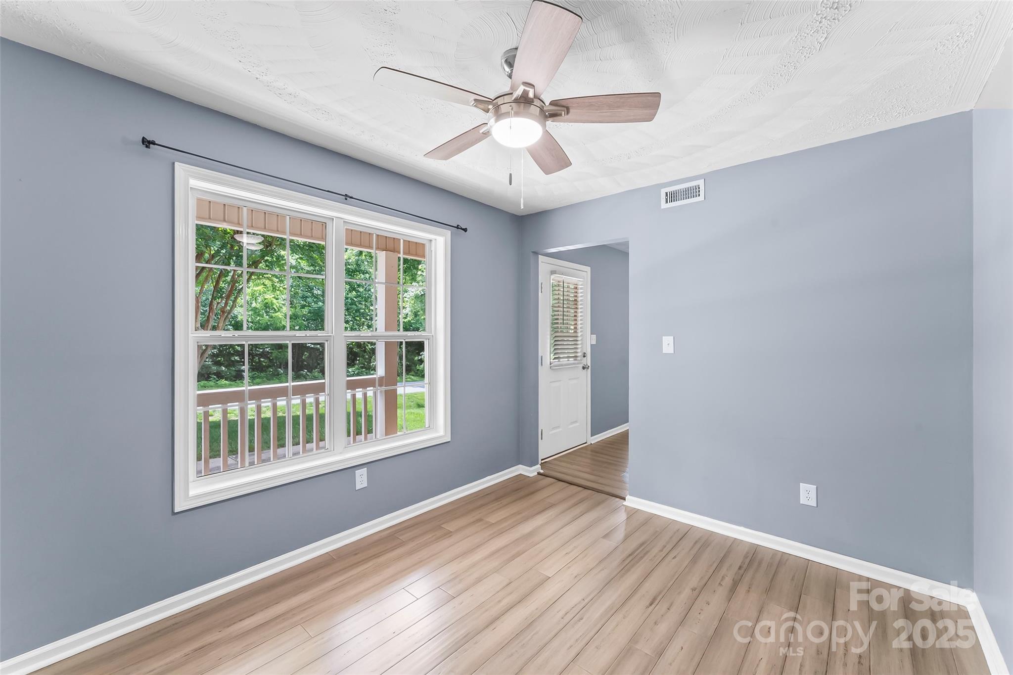 Sharon Valley - Residential