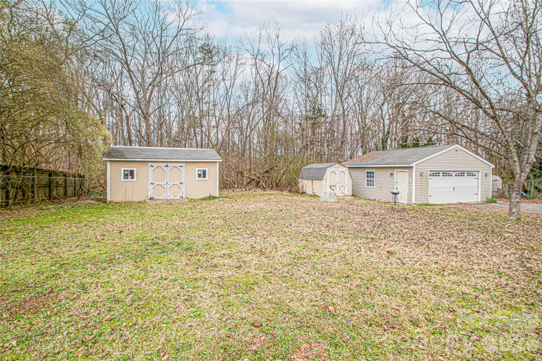 2345 Kingsburry Road