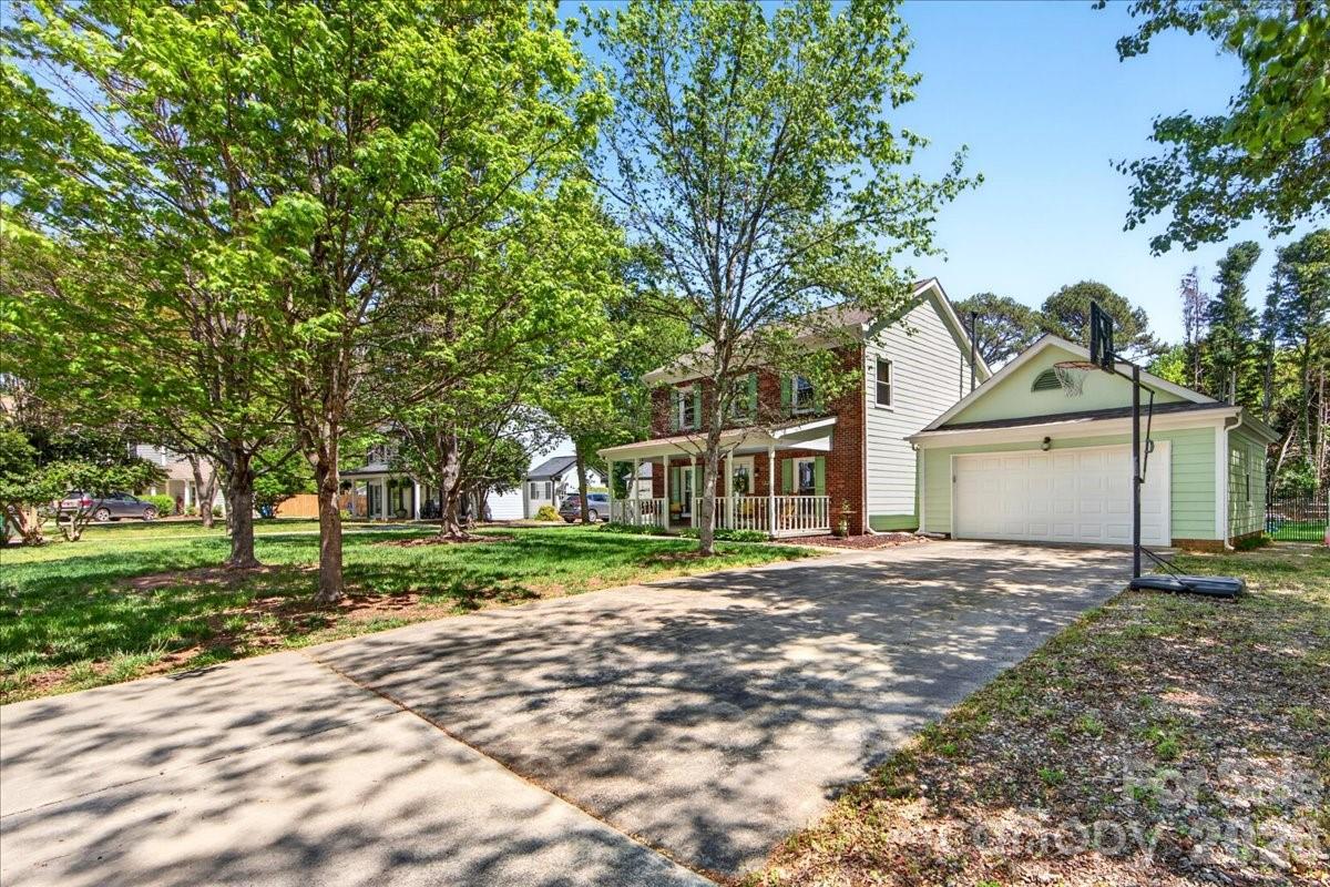 2534 Clearkirk Court