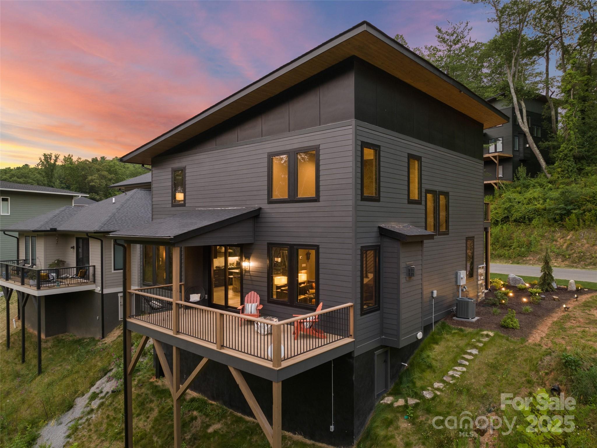 127 Rough Bark Trail