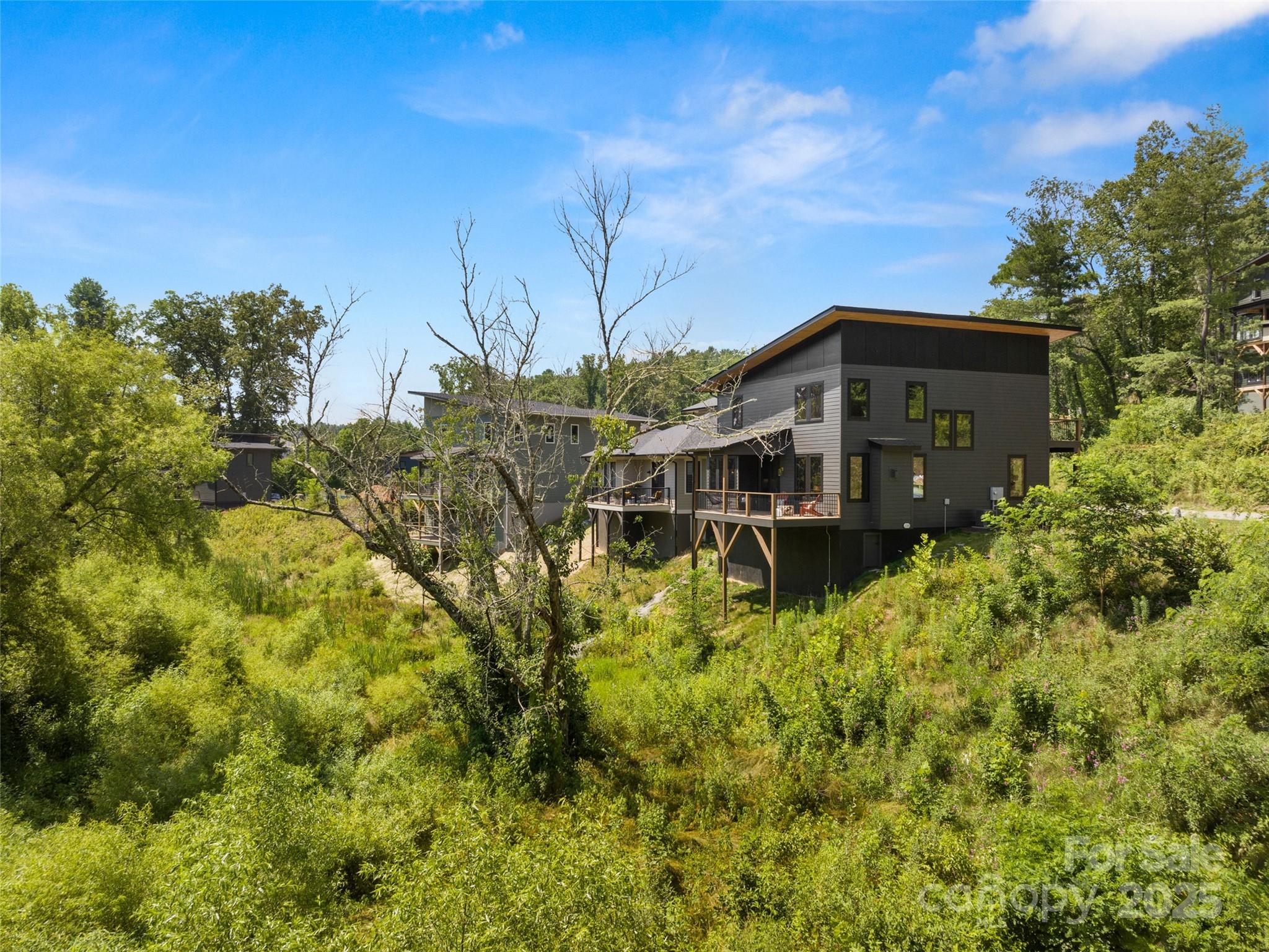 127 Rough Bark Trail