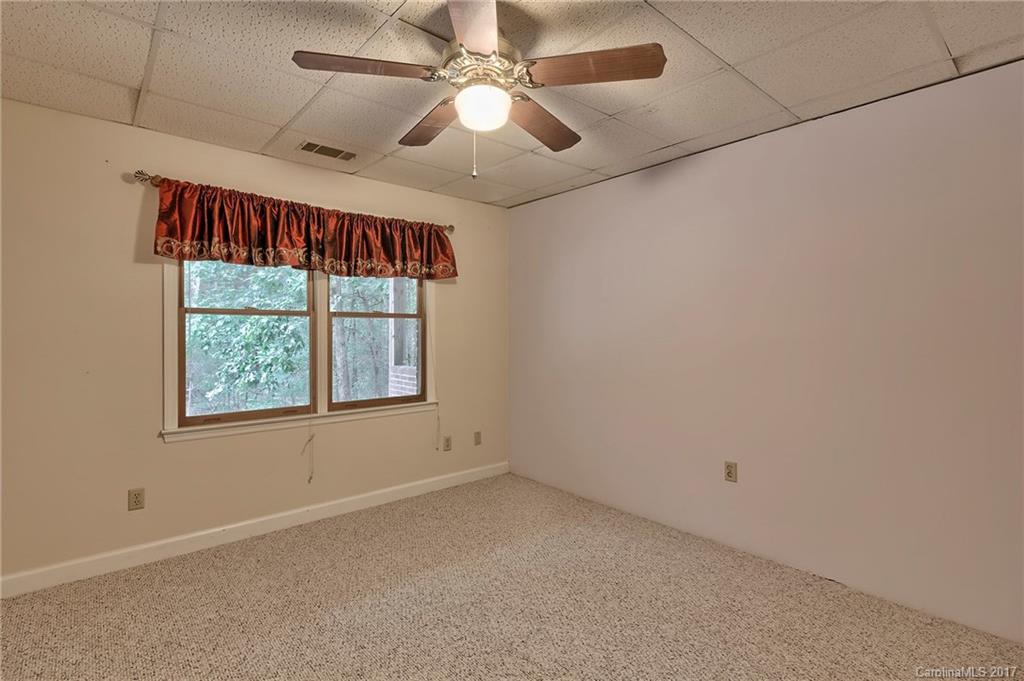 Huntington Oaks - Residential