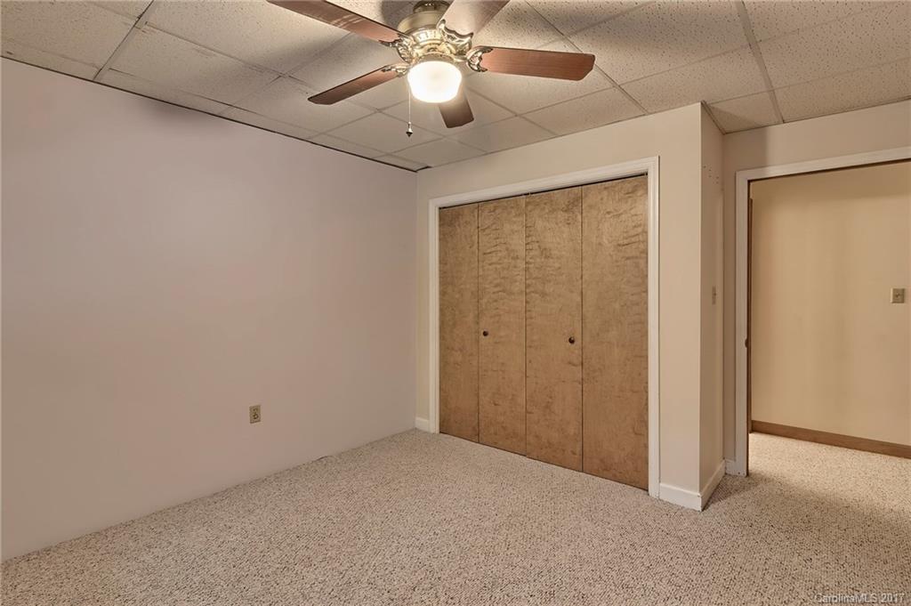 Huntington Oaks - Residential