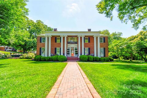 110 N Gaston Street Kings Mountain NC 28086