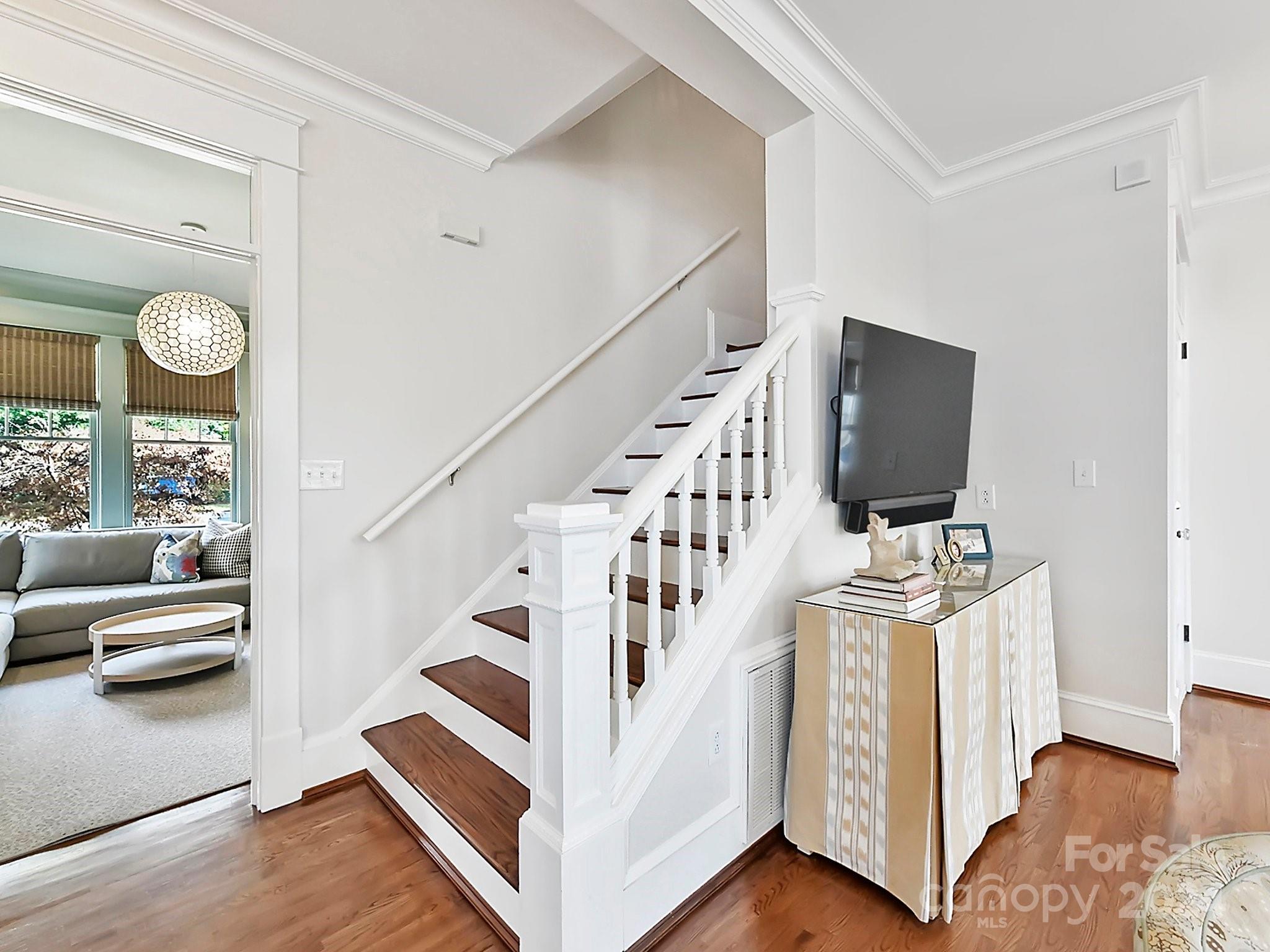 Elizabeth - Residential