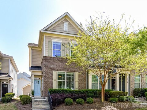 Photo of 2718 Tranquil Oak Place, Charlotte, NC 28206 (MLS # 4362826)