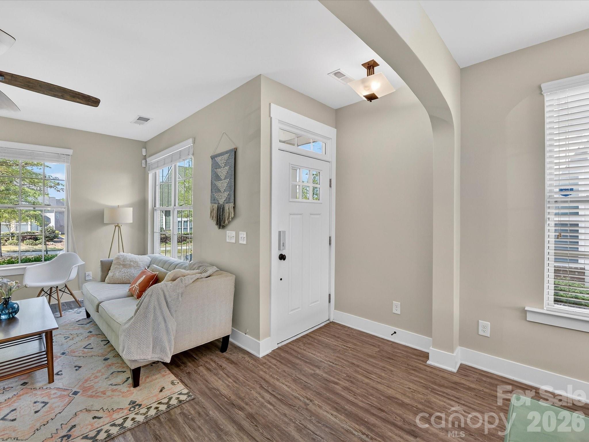 2718 Tranquil Oak Place