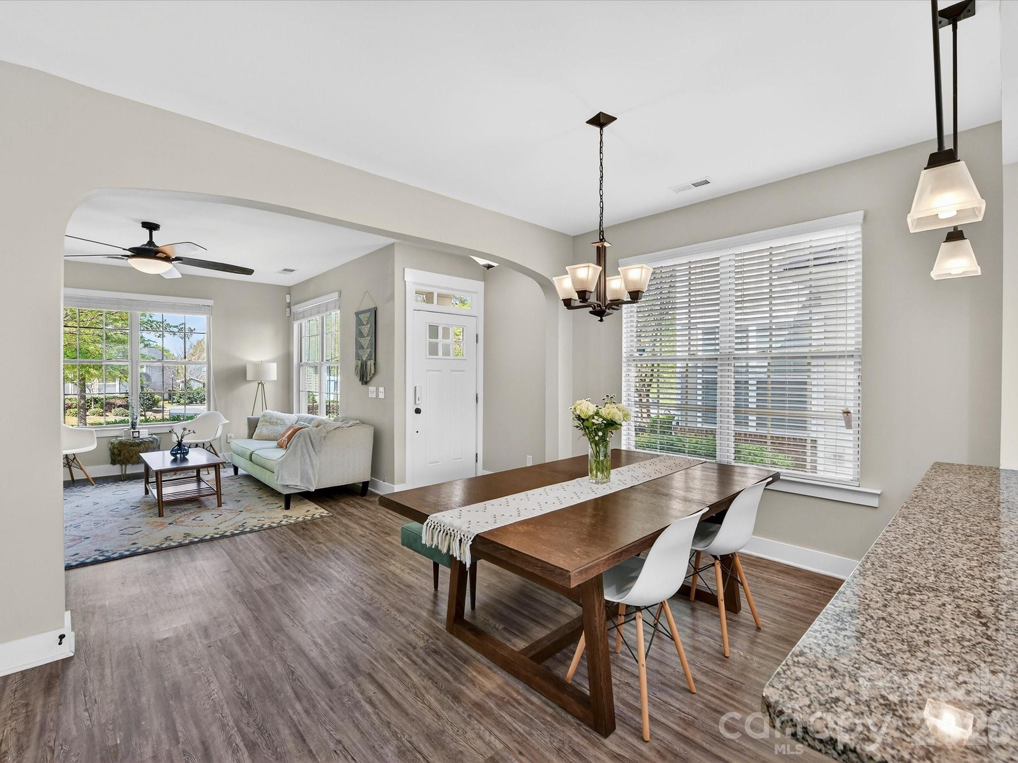 2718 Tranquil Oak Place