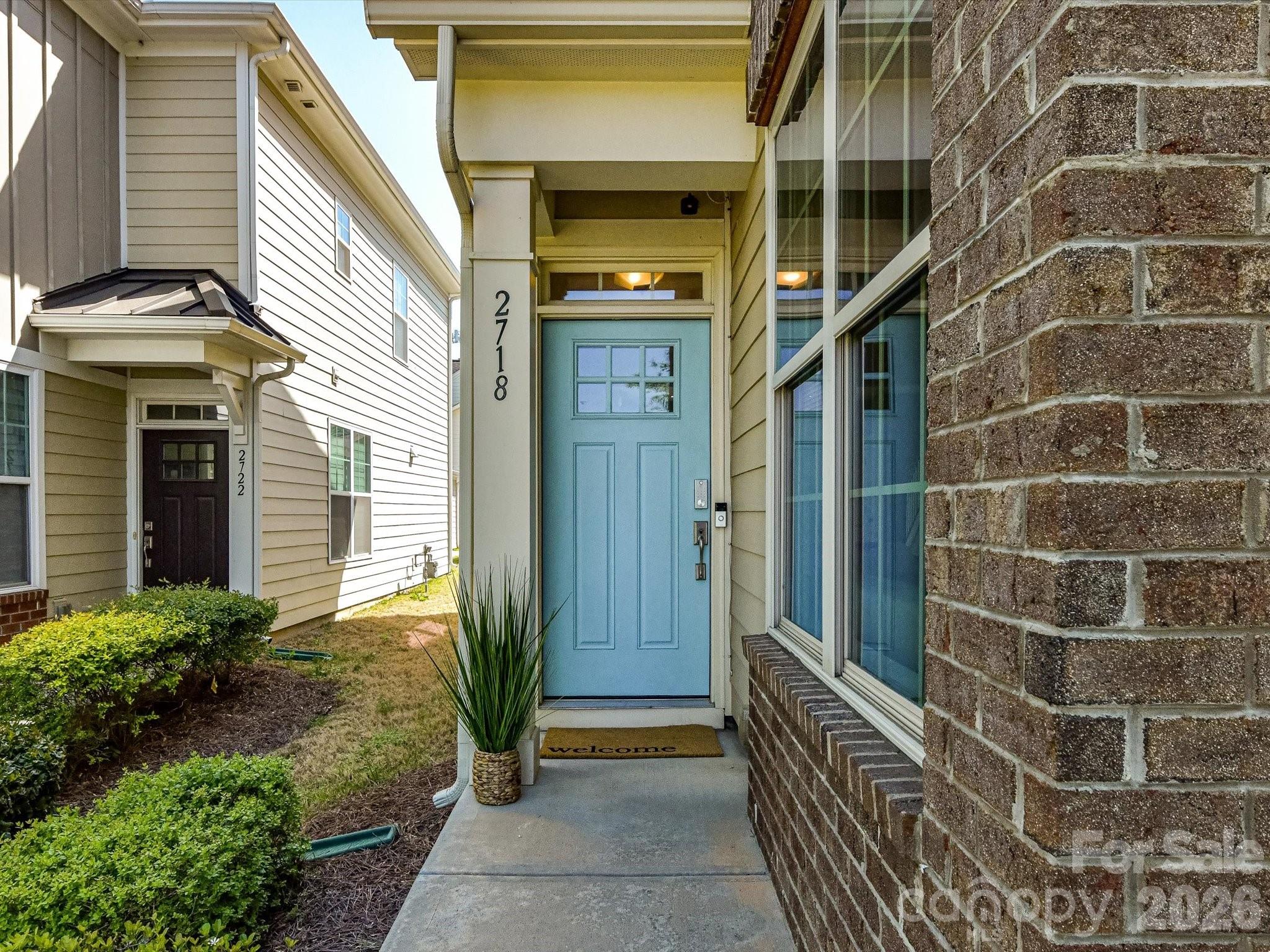 2718 Tranquil Oak Place