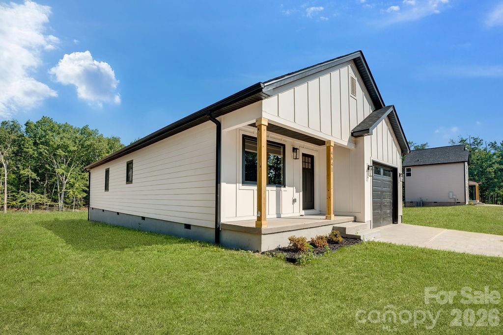4641 Graybirch Drive