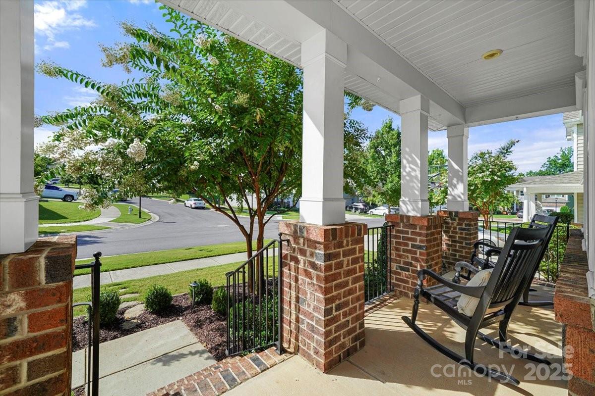 2414 Kayleb Point Circle
