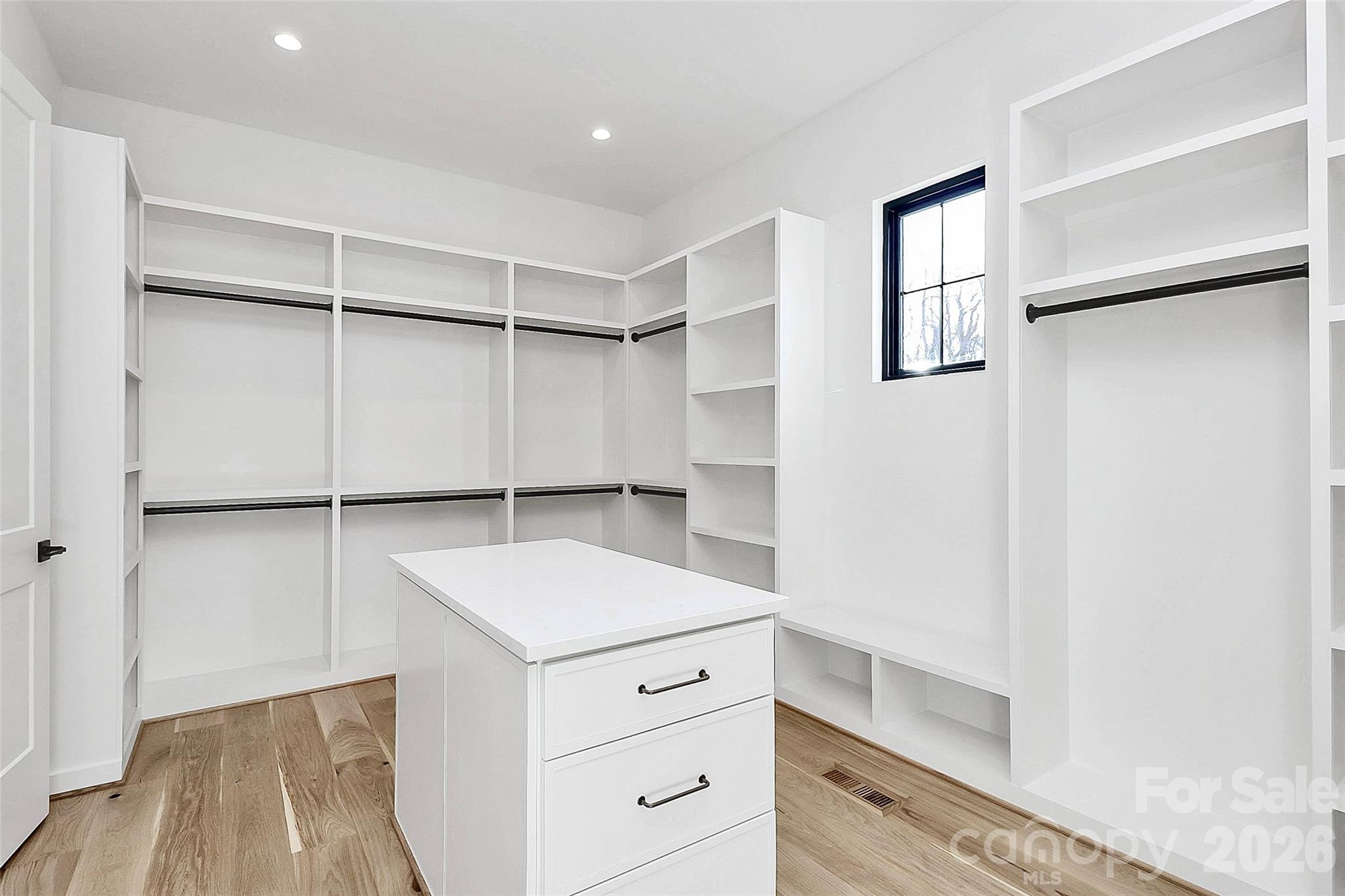 Villa Heights - Residential