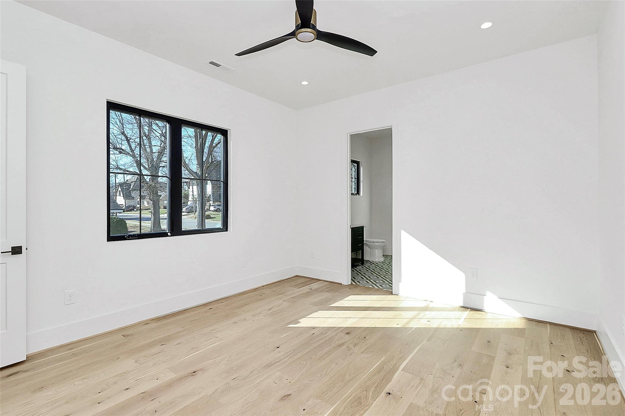 Villa Heights - Residential