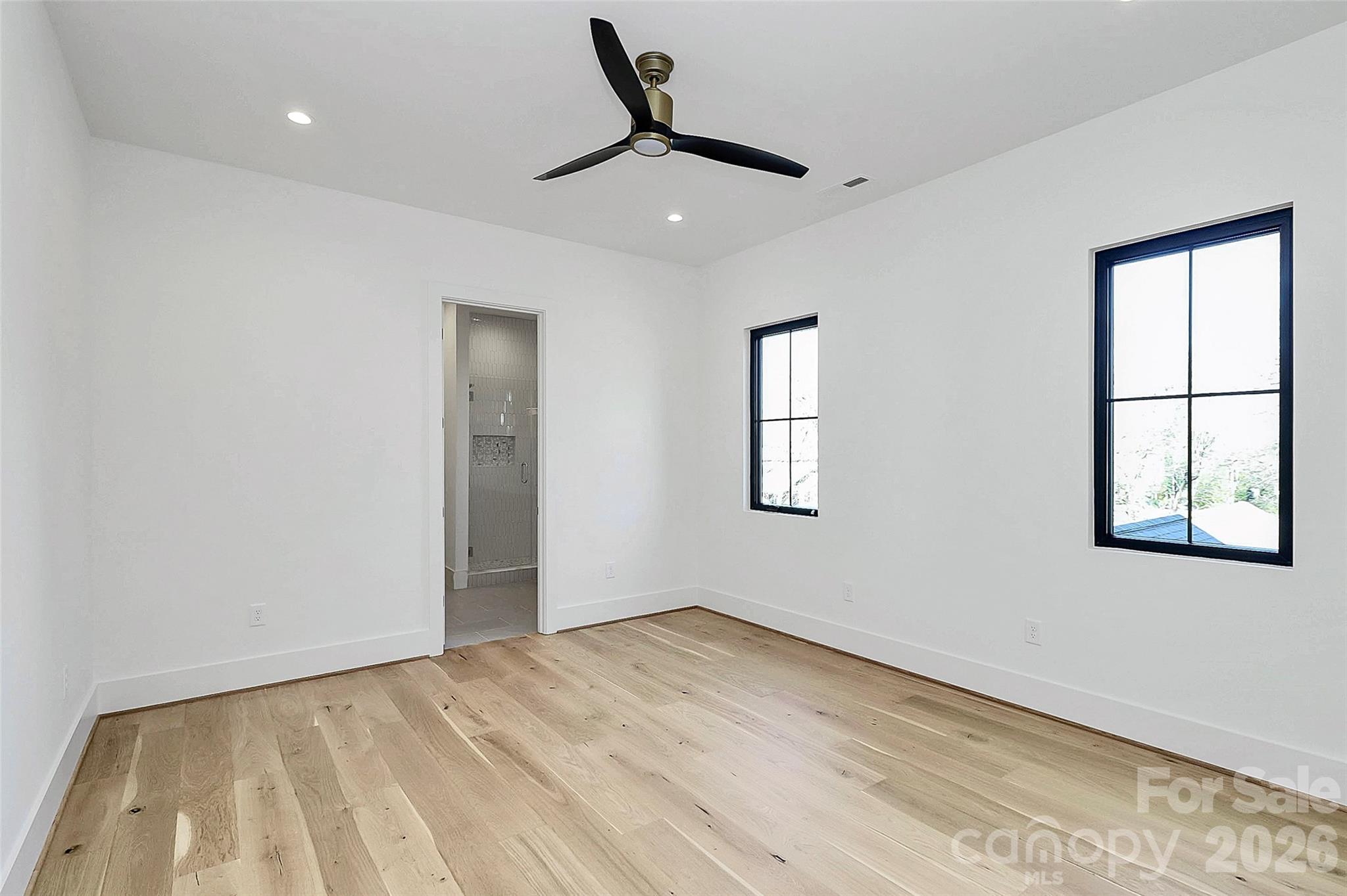 Villa Heights - Residential