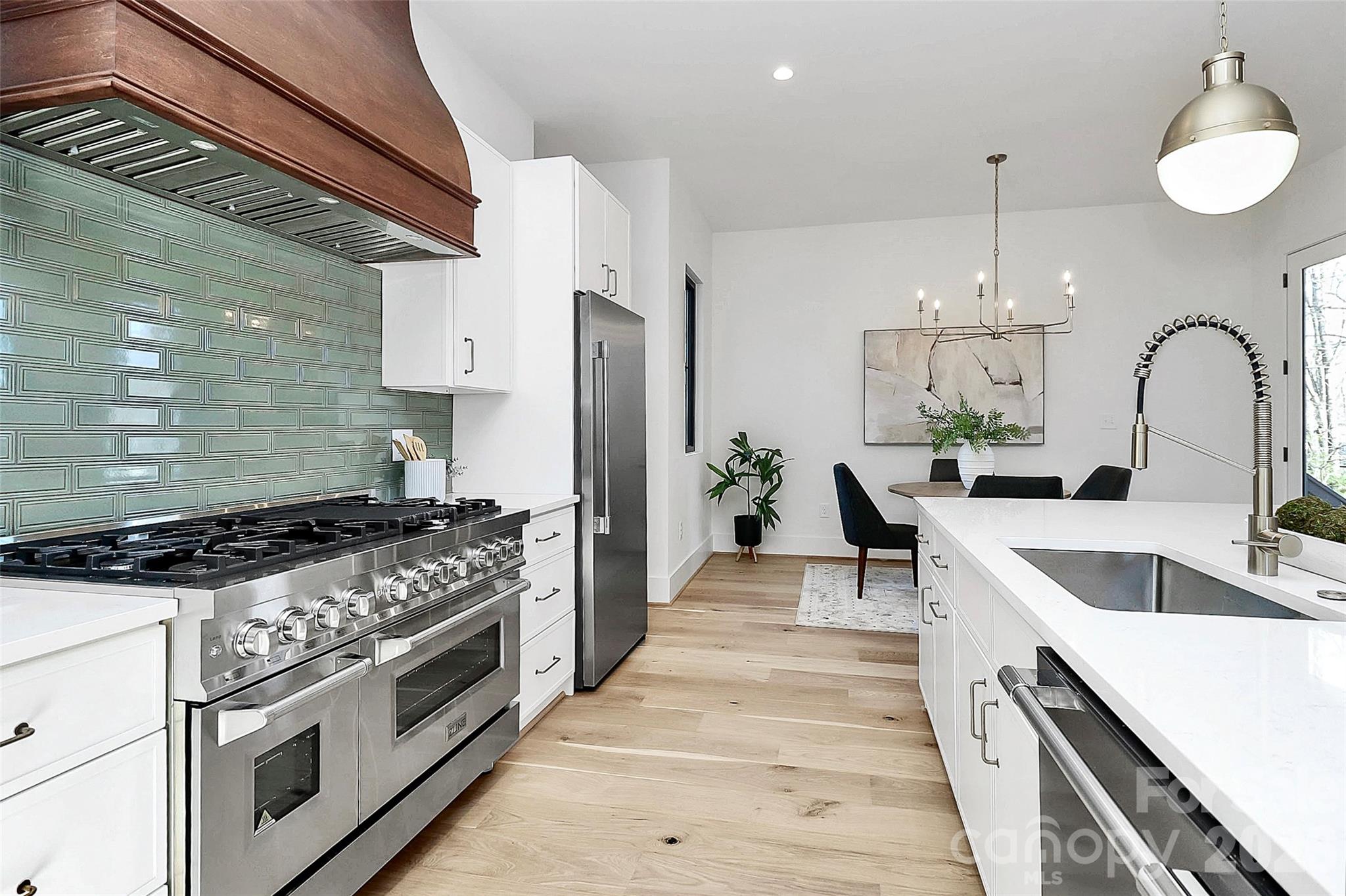 Villa Heights - Residential