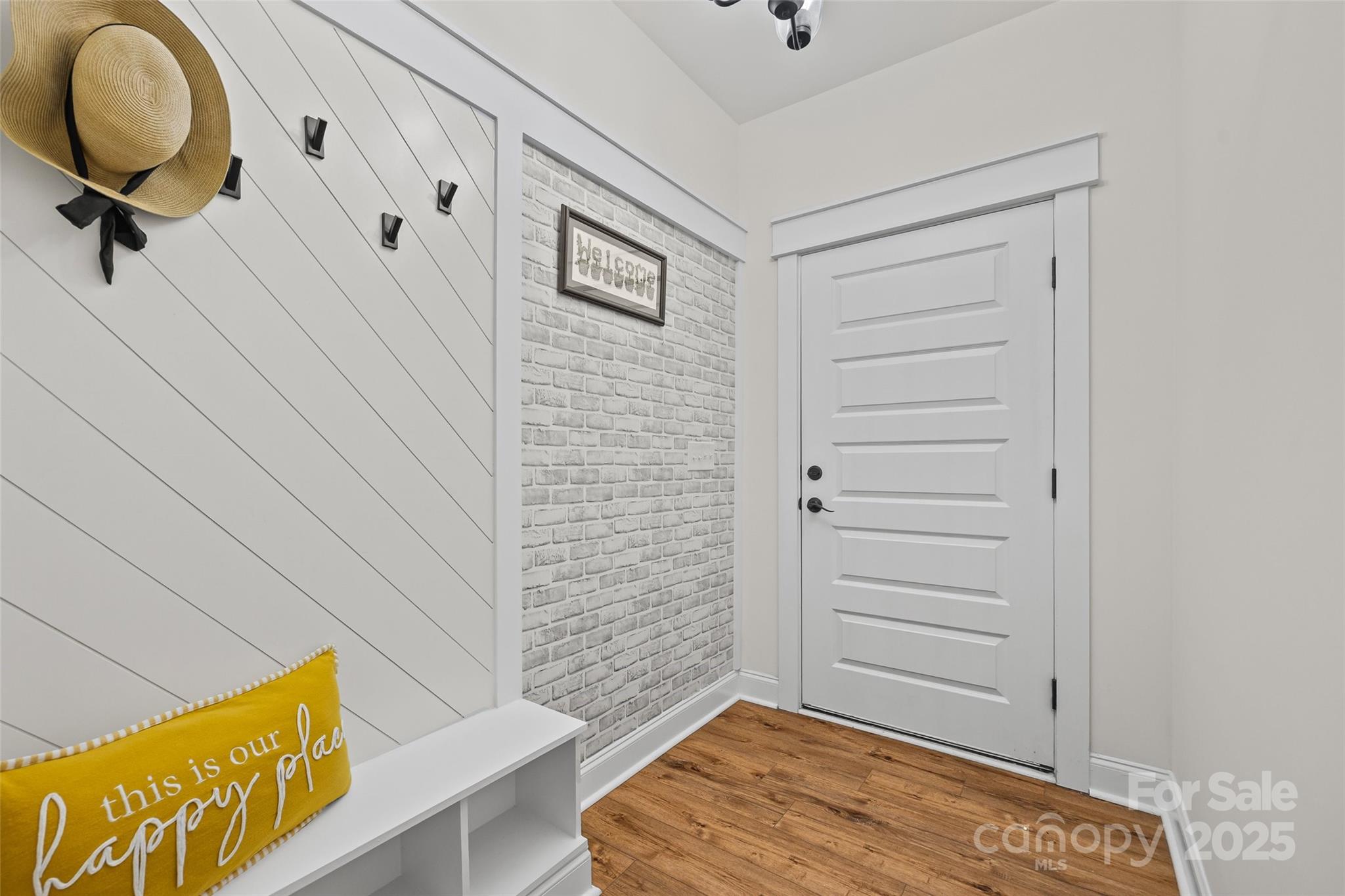 Magnolia - Residential