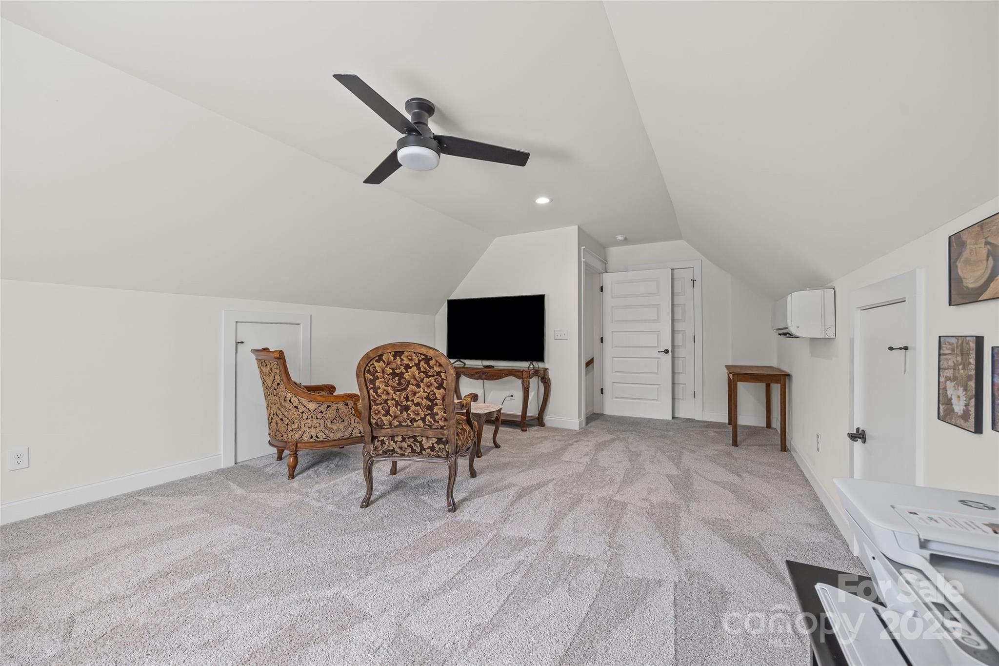 Magnolia - Residential