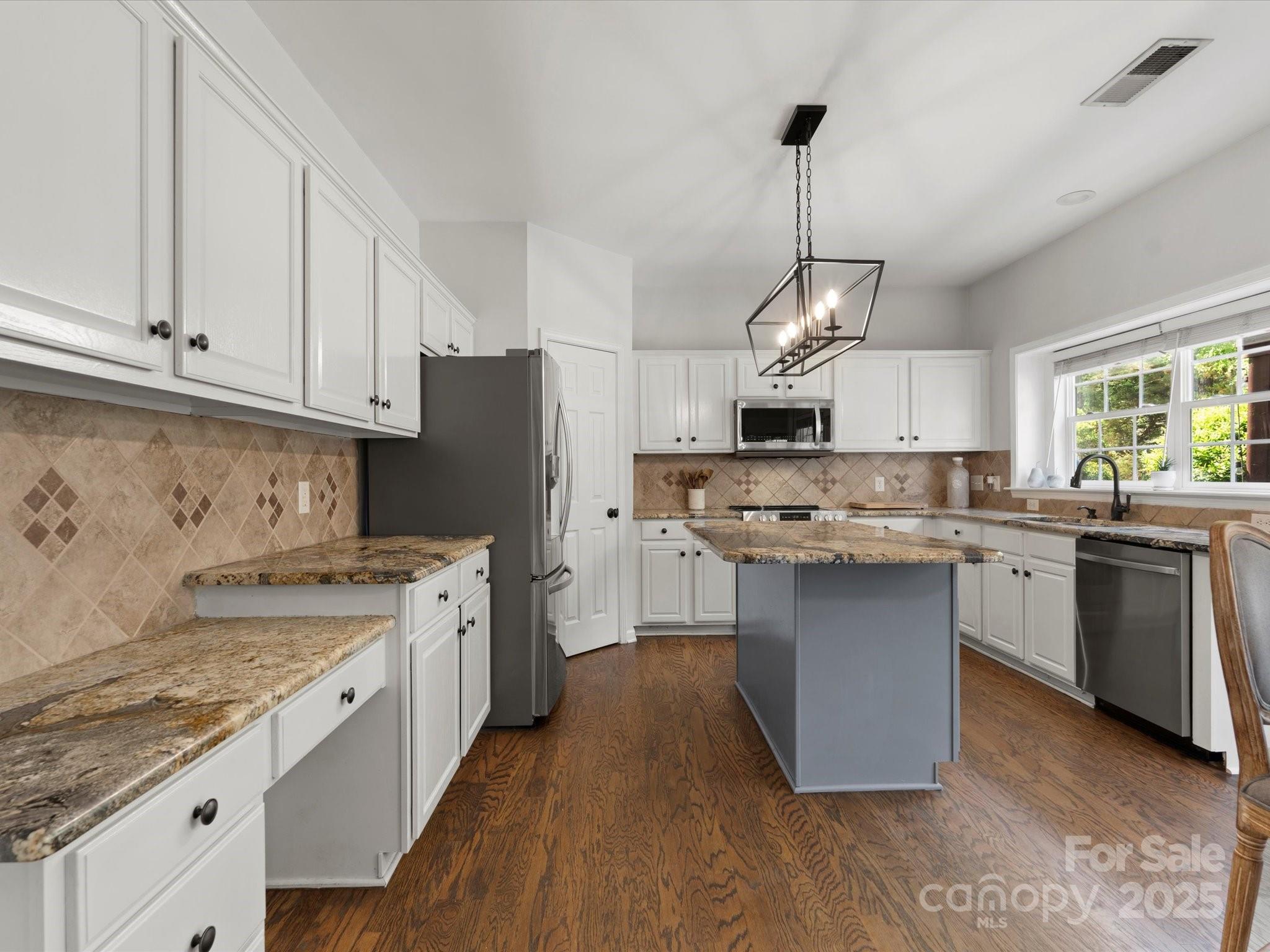 Reavencrest - Residential