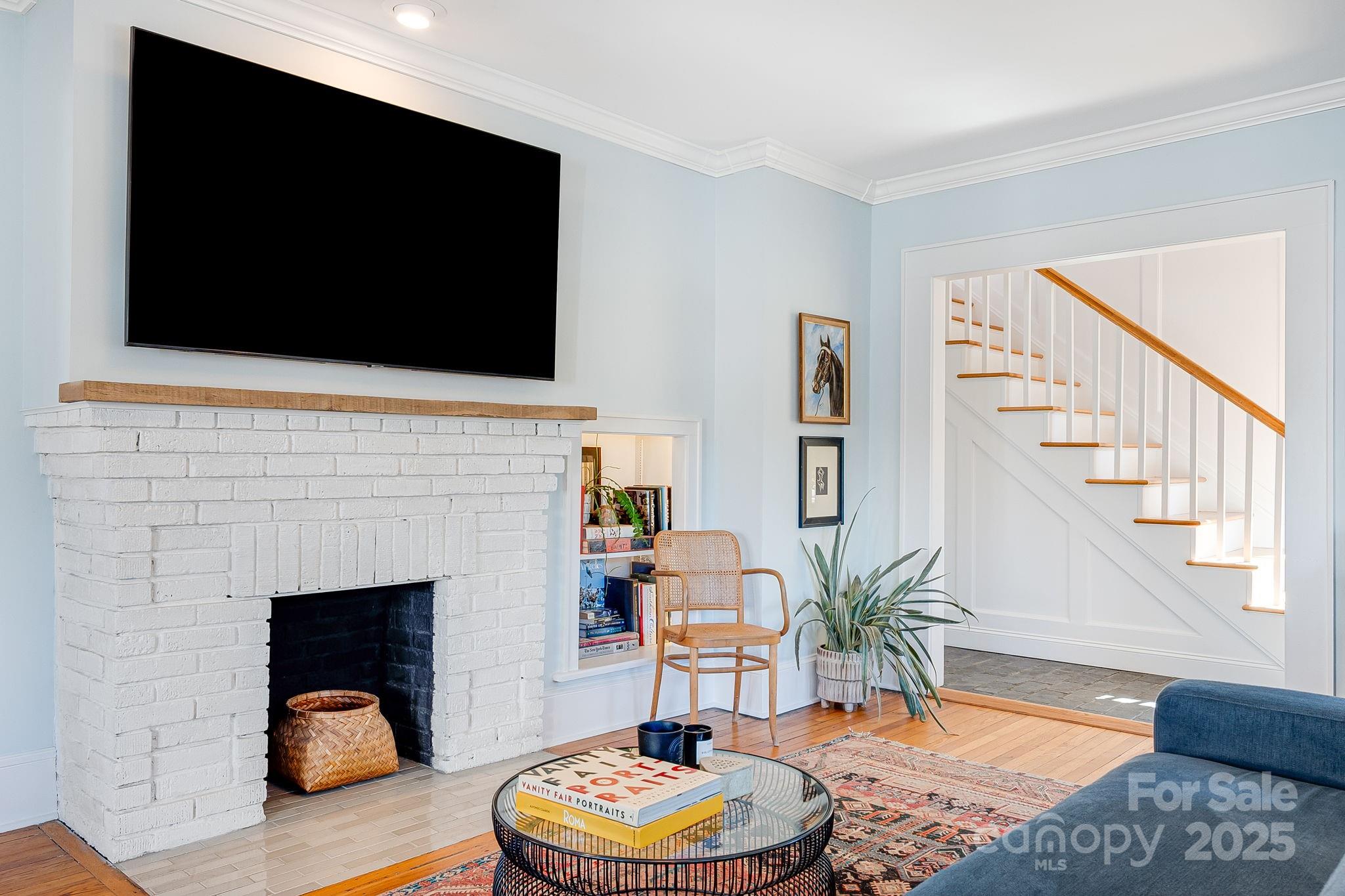 22 Kenilwood Place