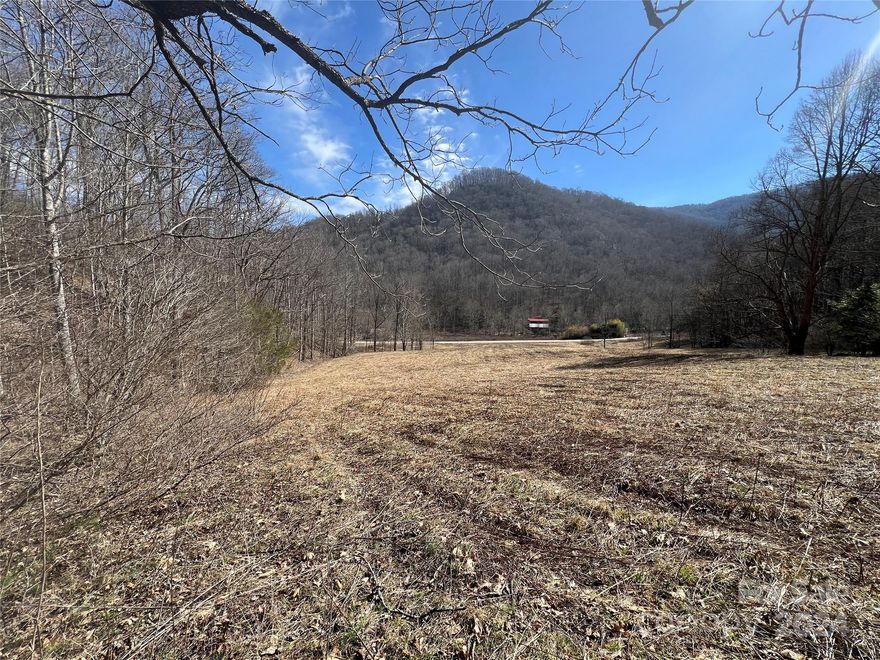Almost 15 acres of beautiful pastures and woods adjoining National Forest with paved access! Springs and creek. Great home sites with mountain views. Power, phone and fiber internet. This property has all the elements for your
mountain homestead!