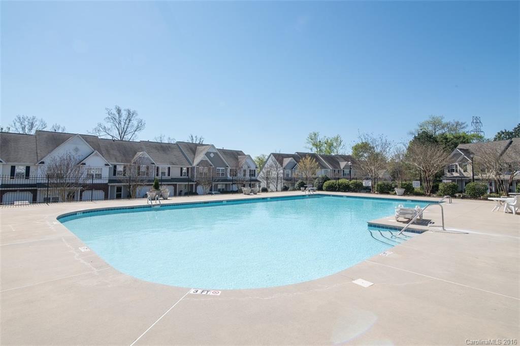 Lexington Commons - Residential