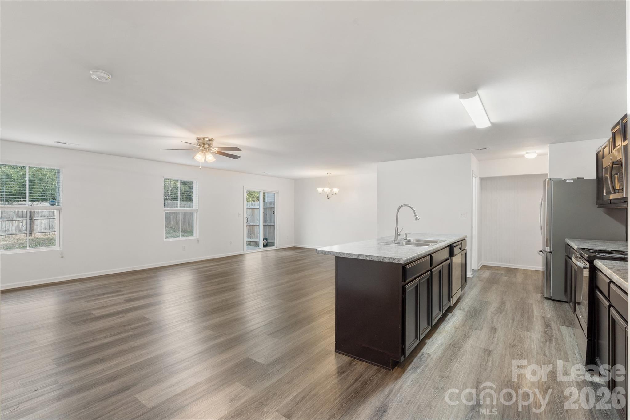 Independence Woods - Residential Lease