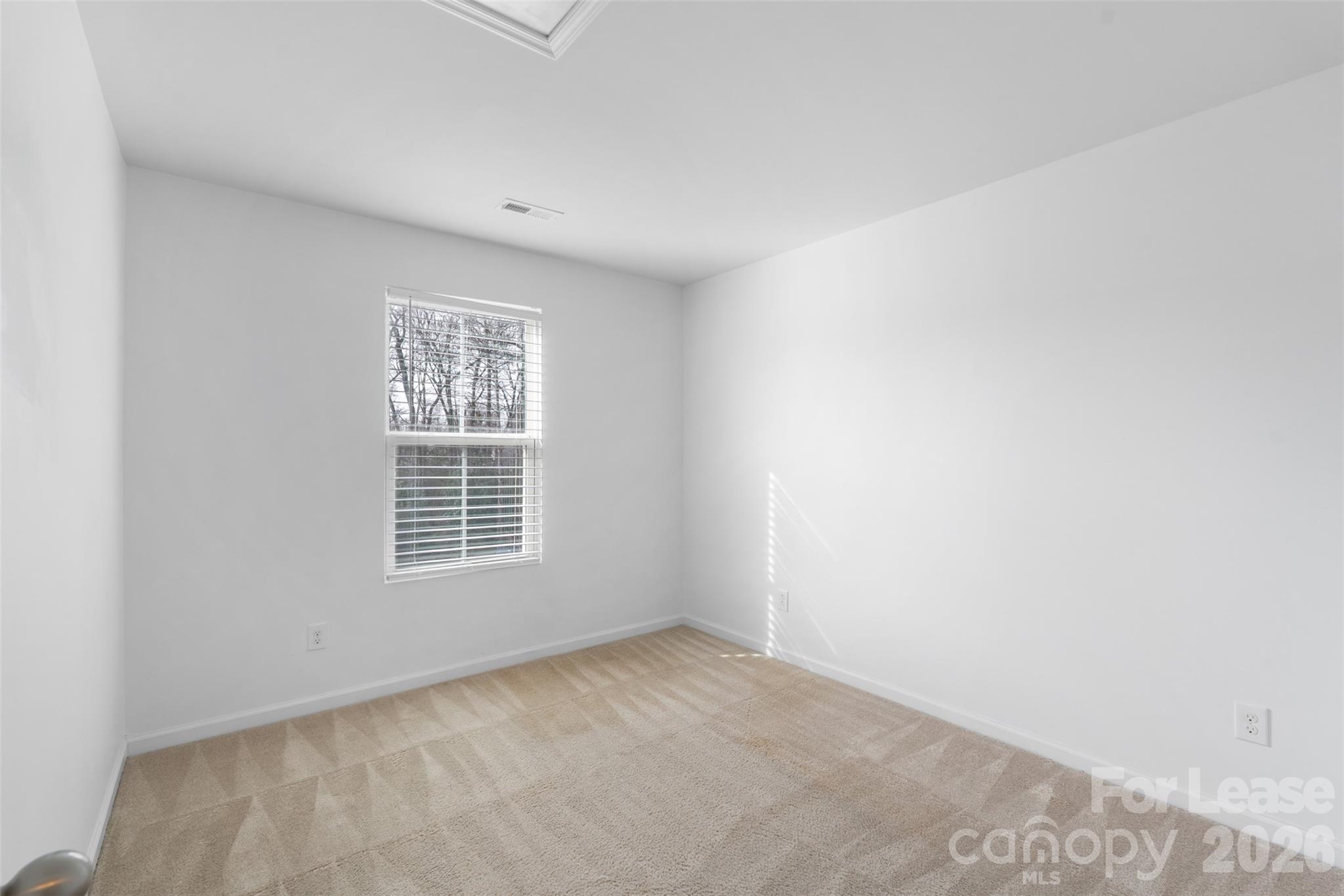 Independence Woods - Residential Lease