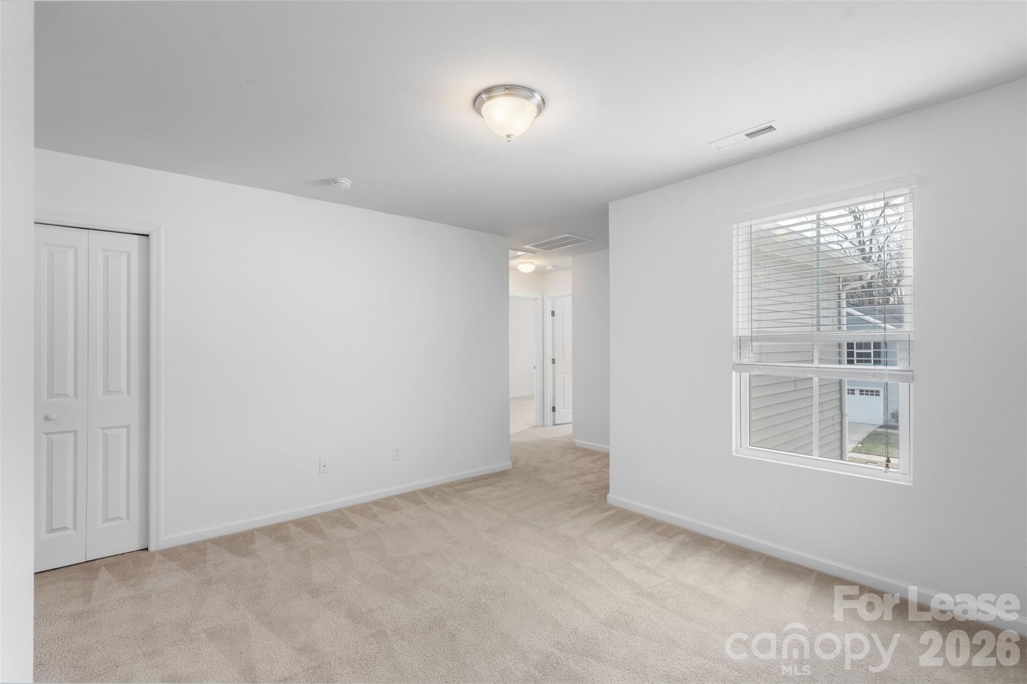 Independence Woods - Residential Lease