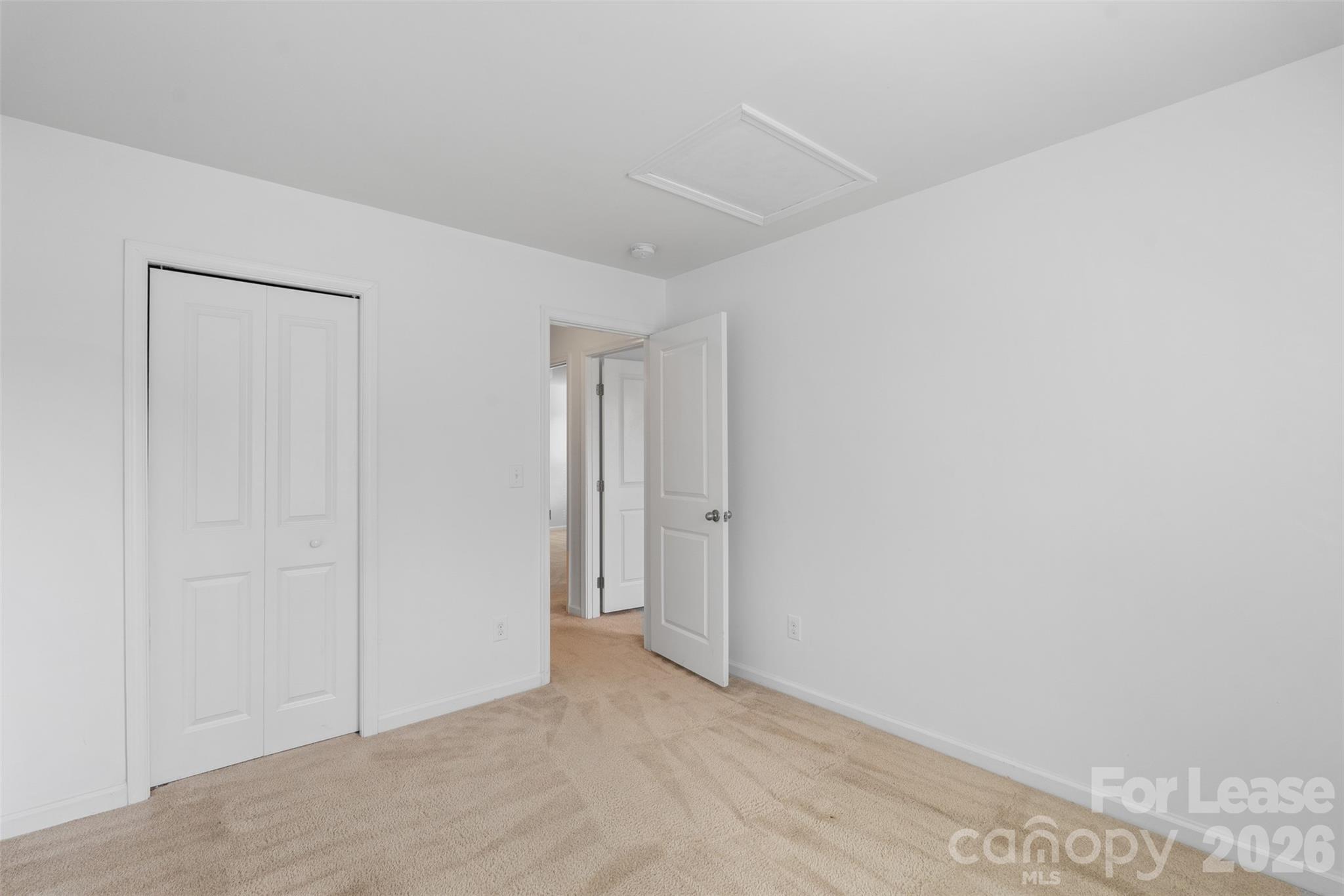 Independence Woods - Residential Lease