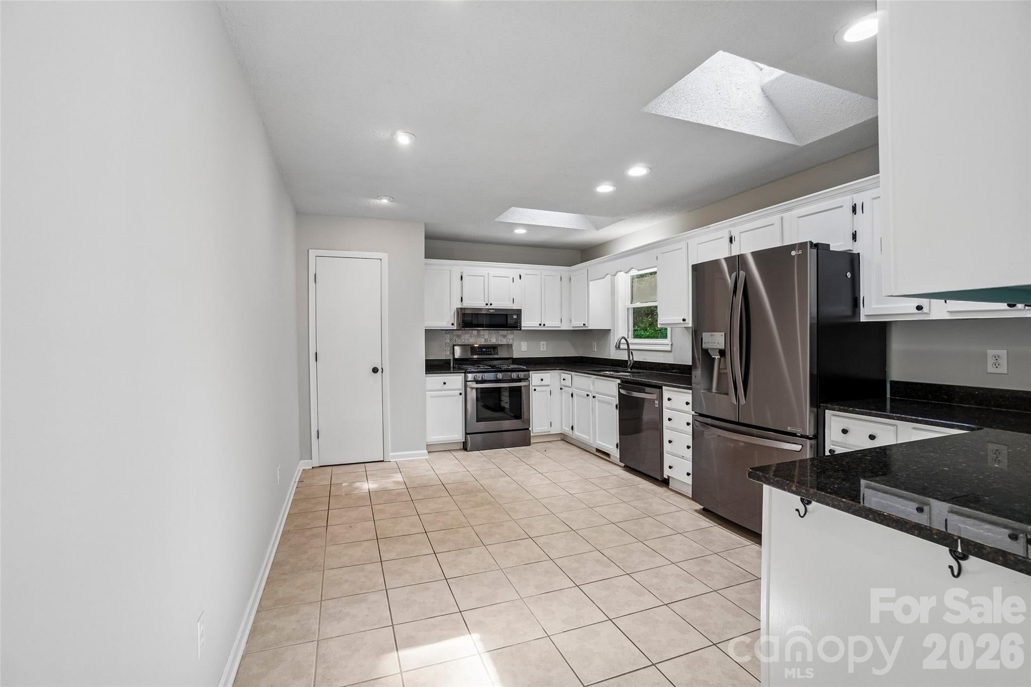 19 Jupiter Heights