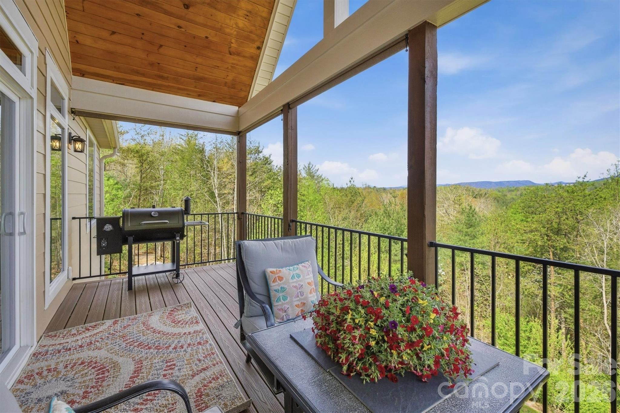 The Coves Mountain River Club - Residential