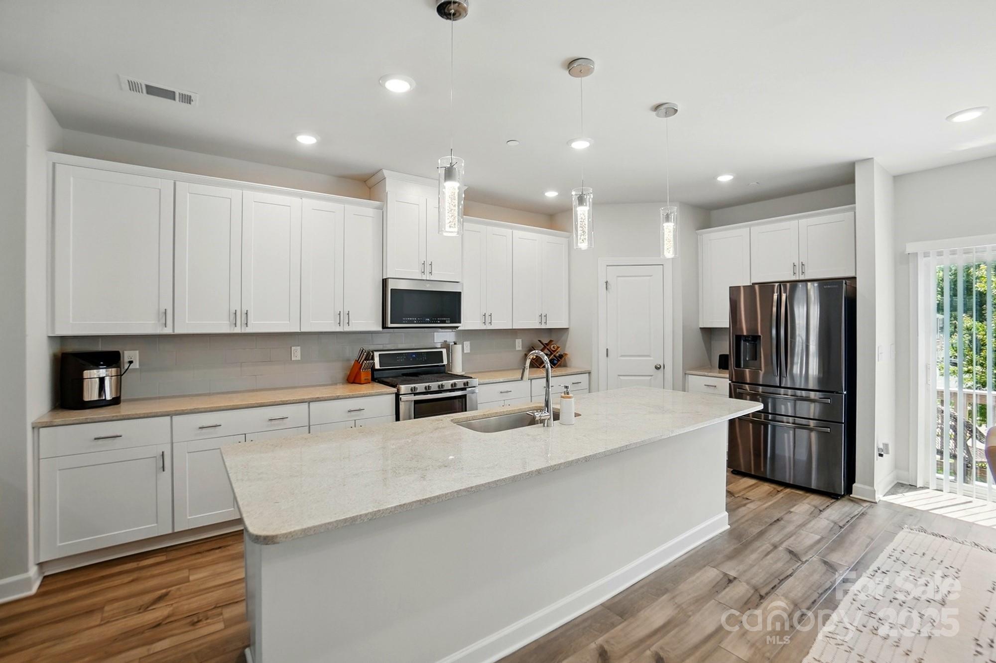 1015 Maltby Street