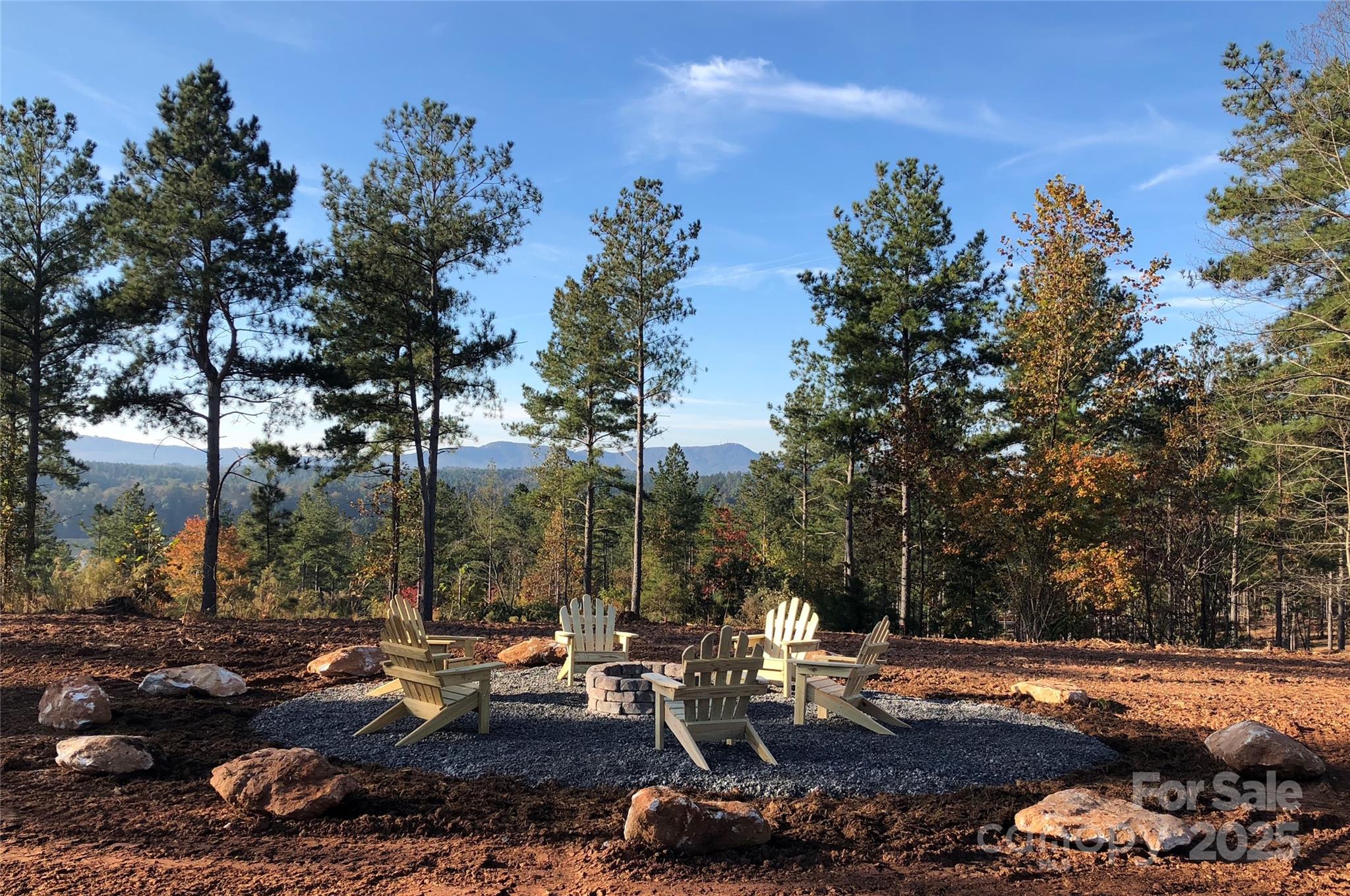 The Waterfront Club - Land