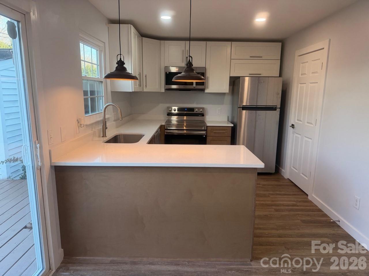 7539 Holly Grove Court