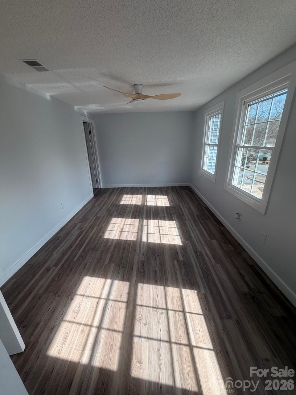 Holly Grove - Residential