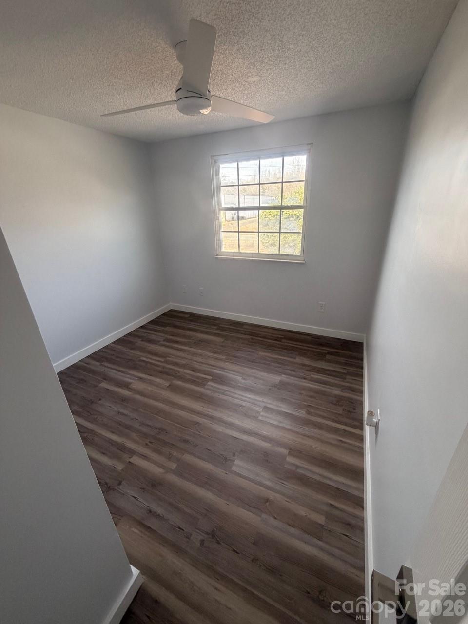 Holly Grove - Residential