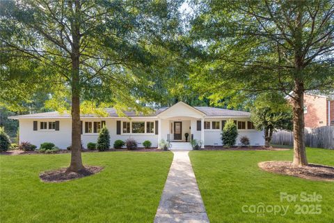 4742 Emory Lane Charlotte NC 28211