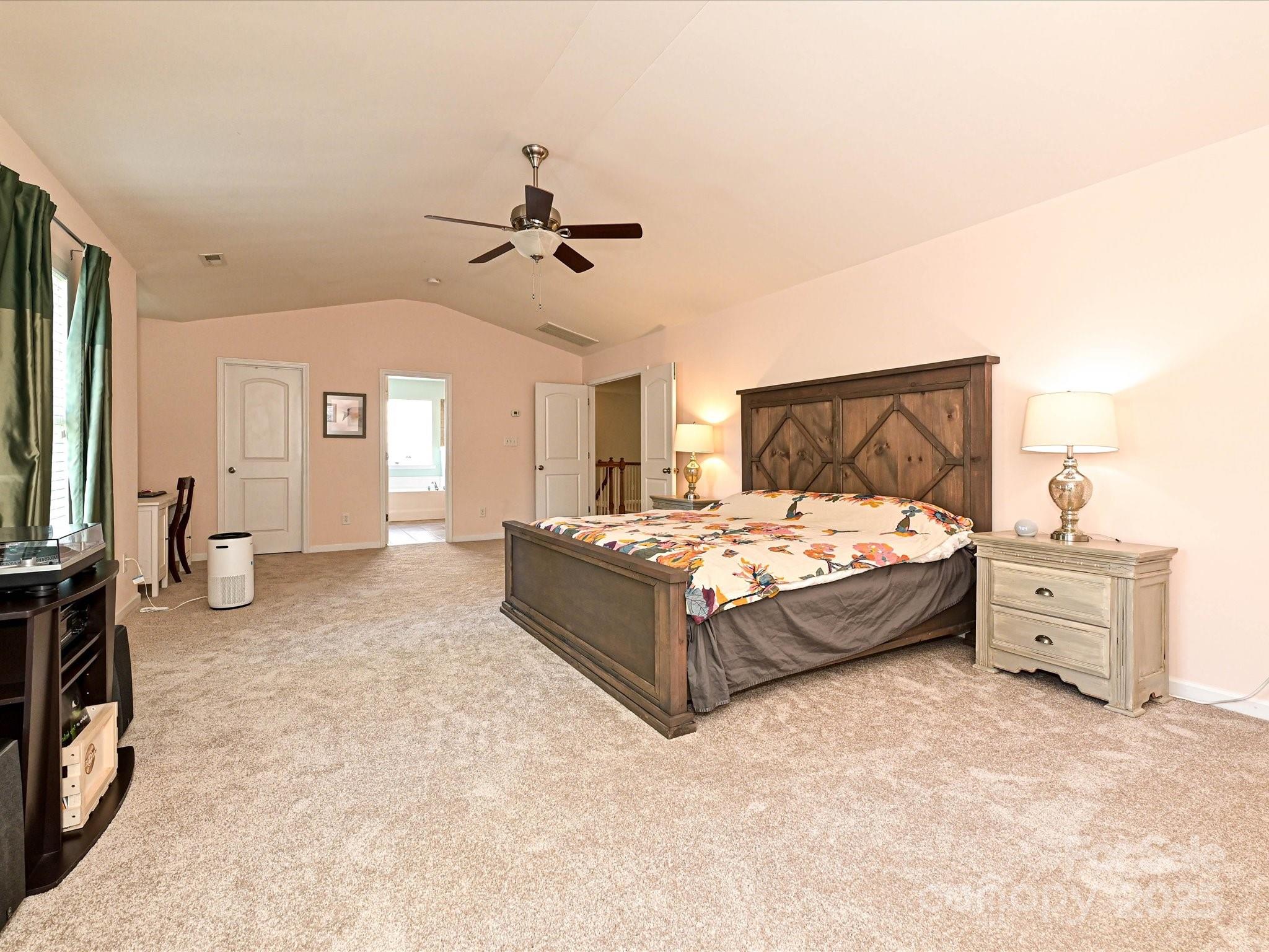 English Trails - Residential