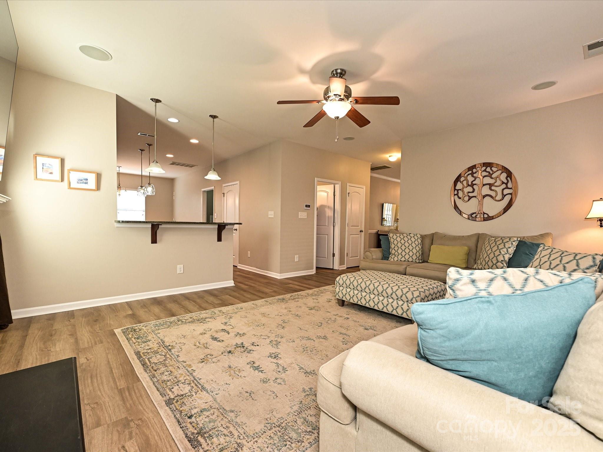 English Trails - Residential