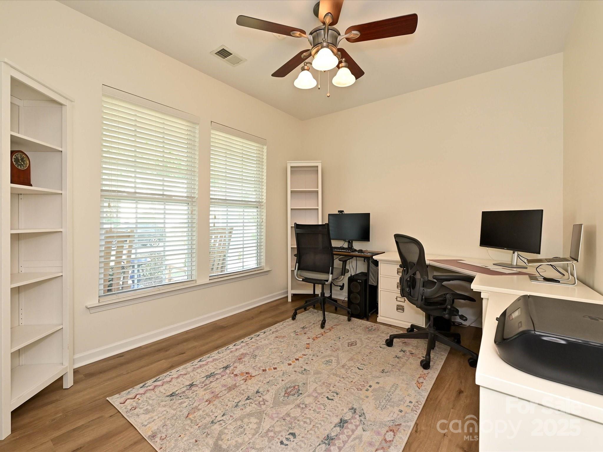 English Trails - Residential