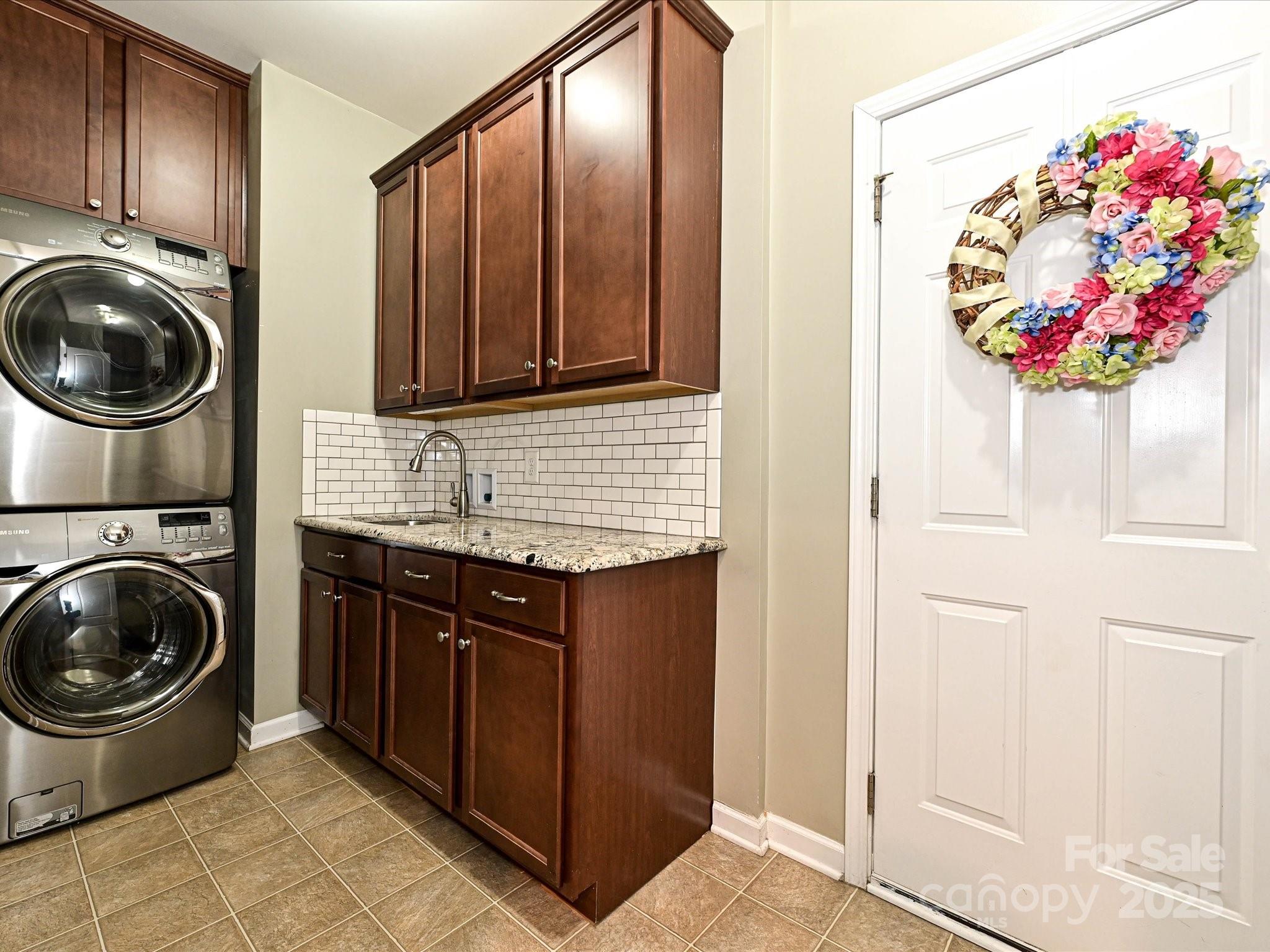 English Trails - Residential