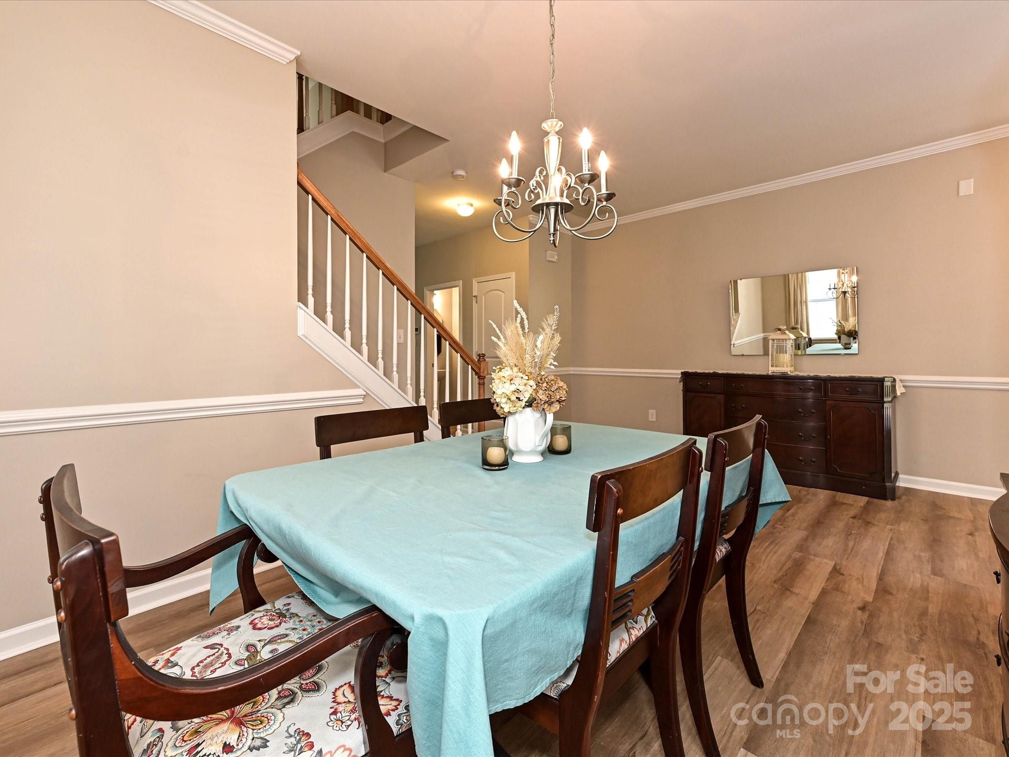 English Trails - Residential