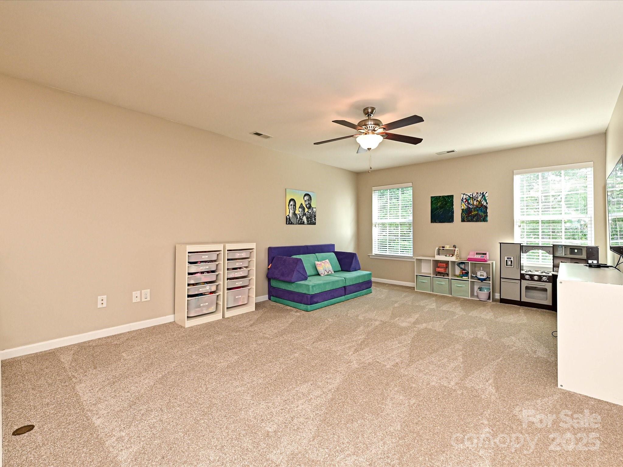 English Trails - Residential