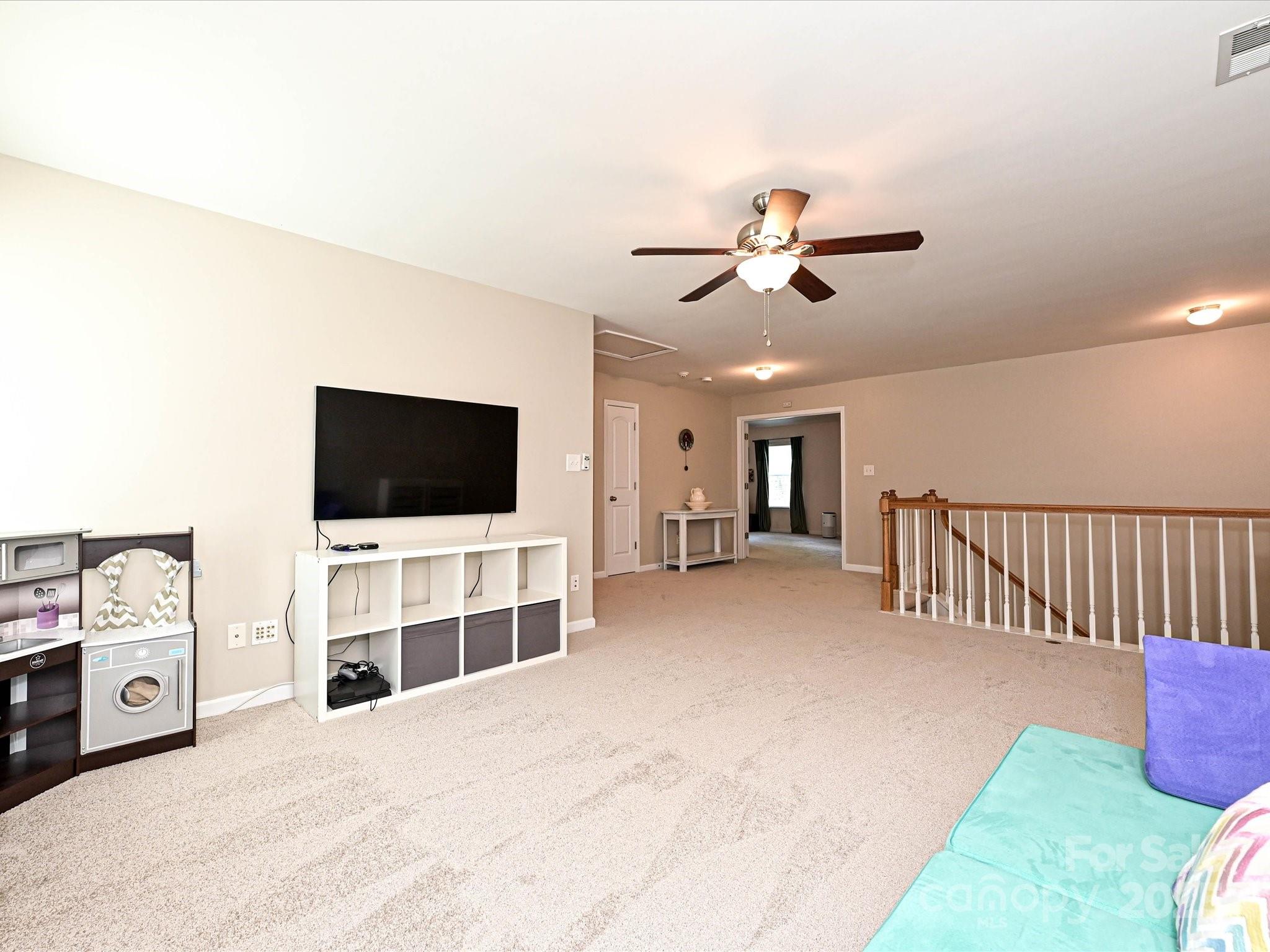 English Trails - Residential