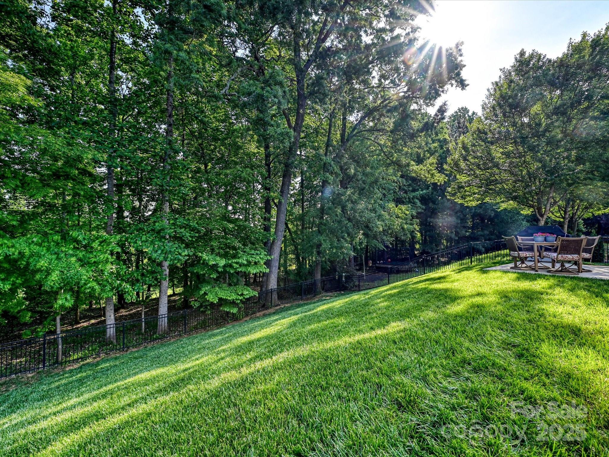 English Trails - Residential