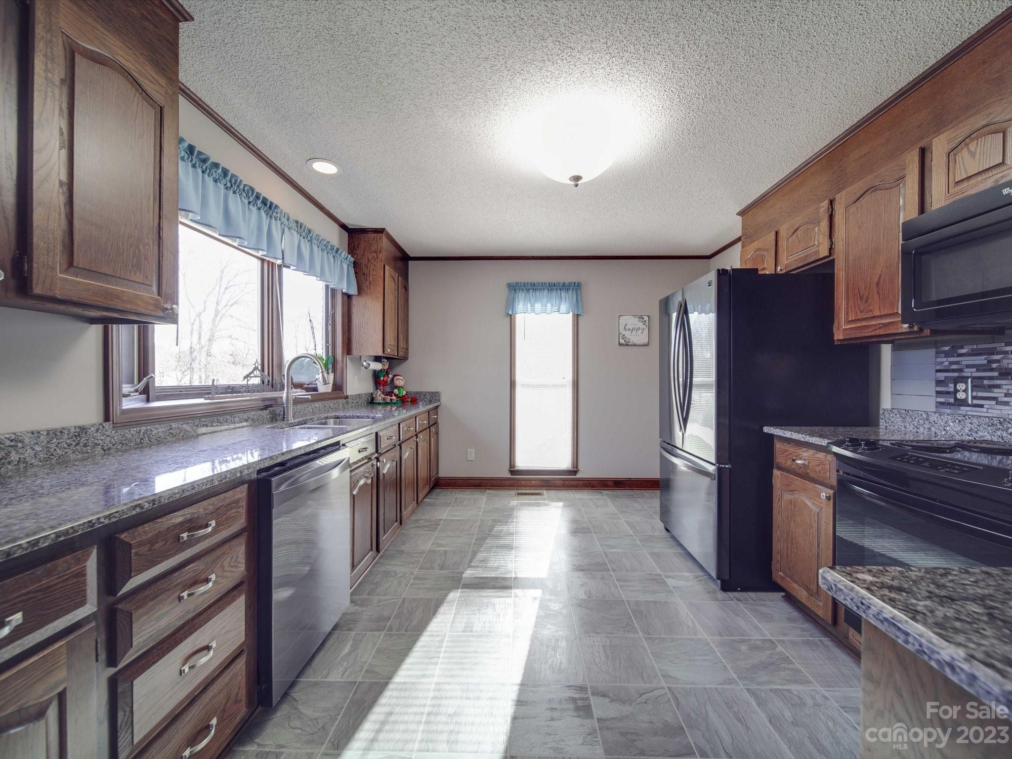 Hunters Creek - Residential