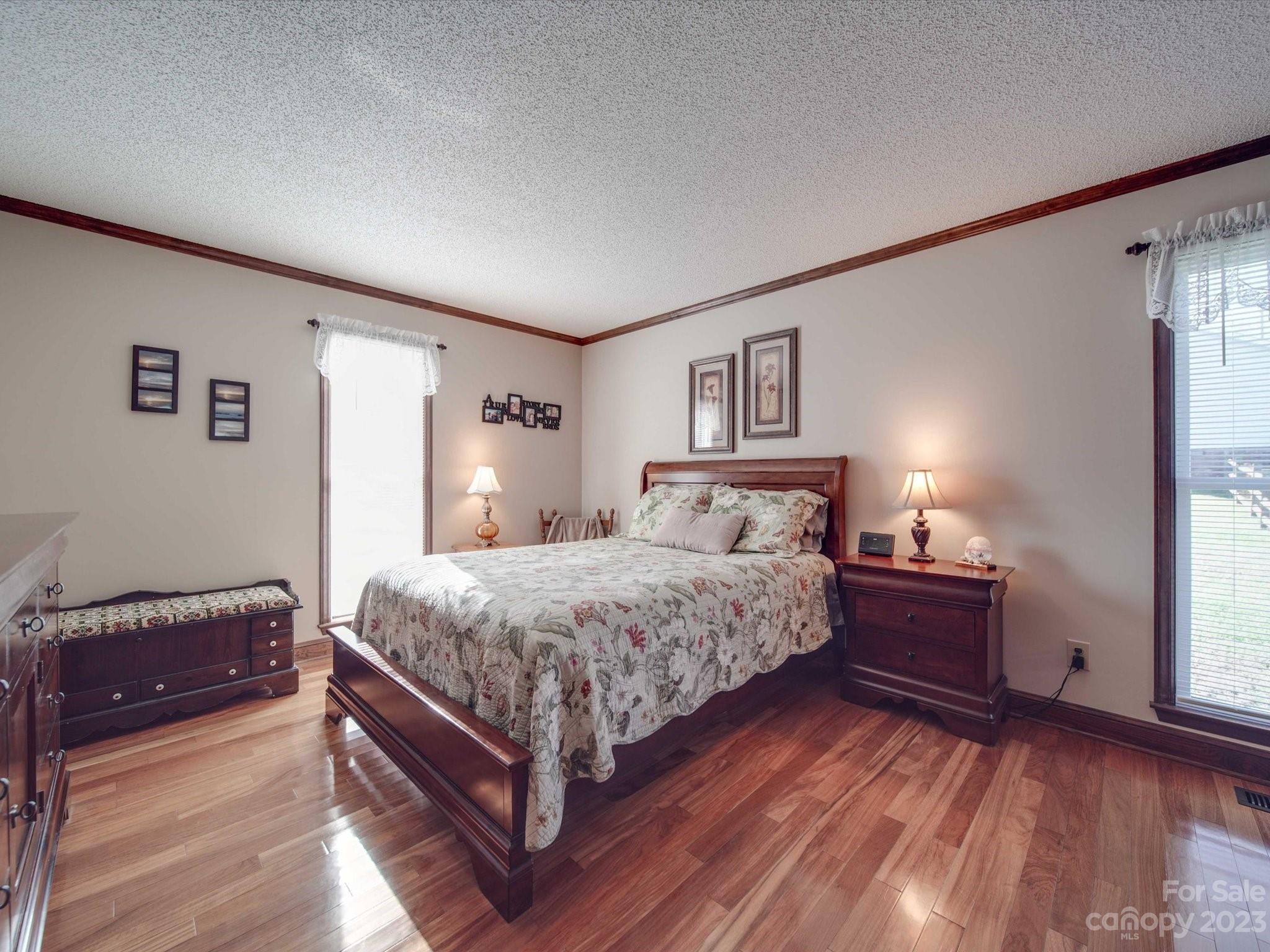 Hunters Creek - Residential