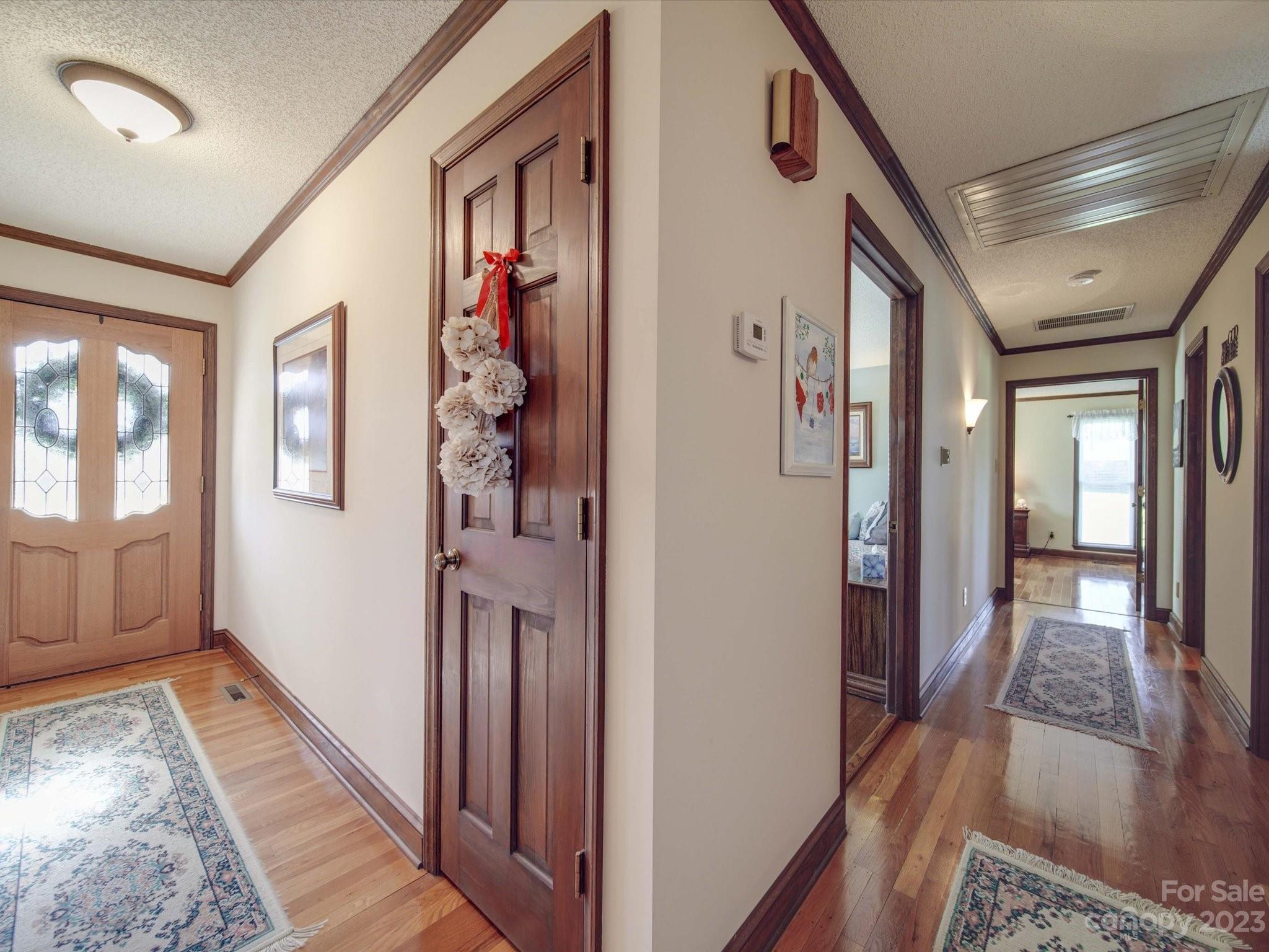 Hunters Creek - Residential