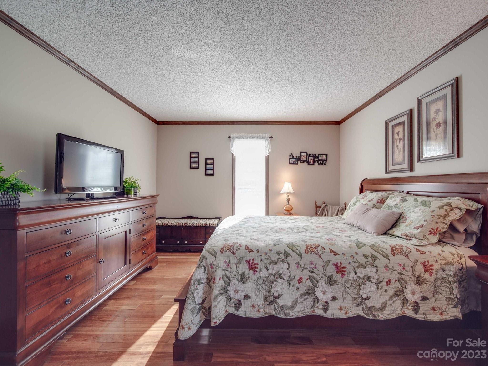 Hunters Creek - Residential