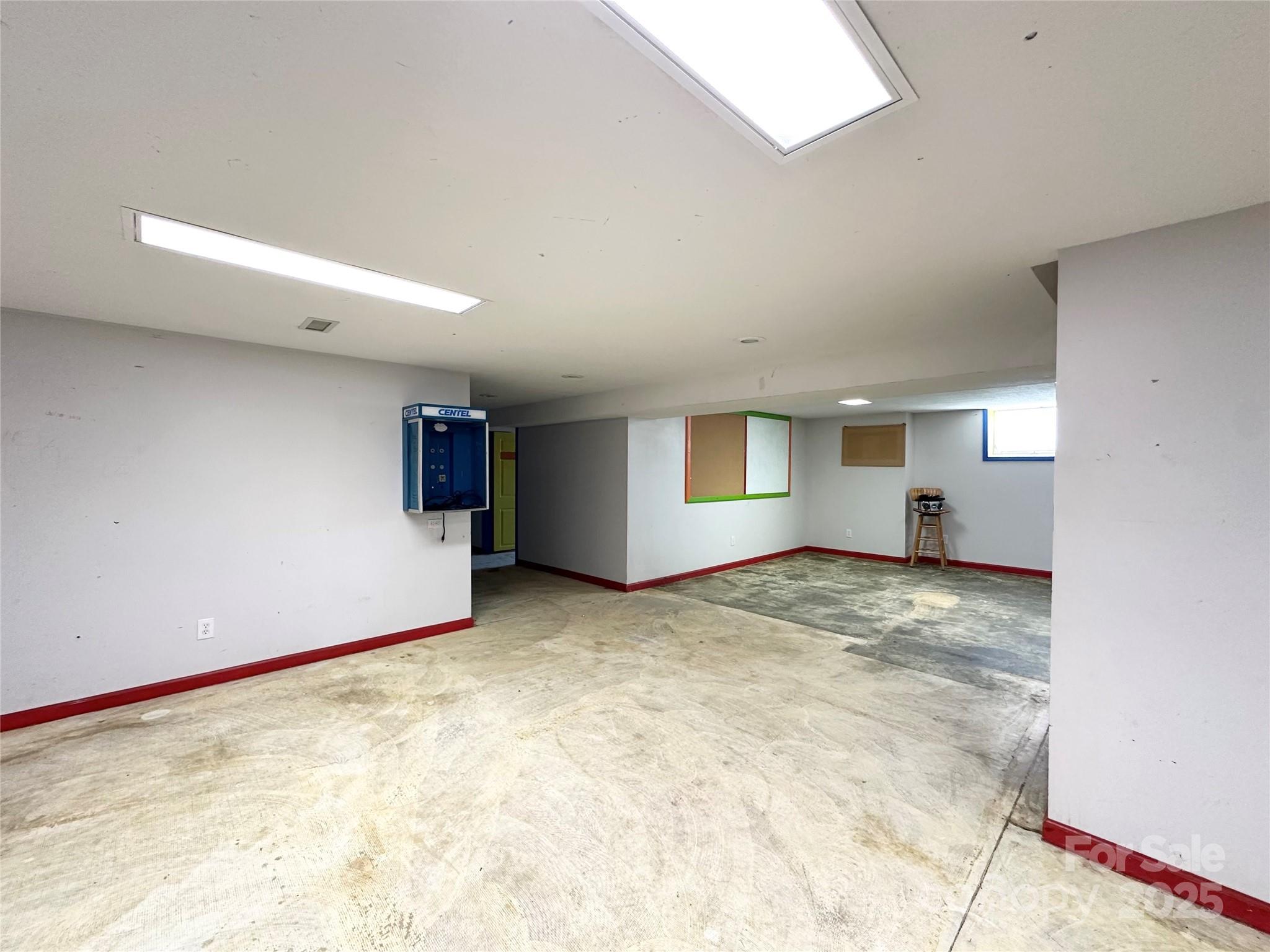 Lenoir, North Carolina 28645, United States, 3 Bedrooms Bedrooms, ,3 BathroomsBathrooms,Residential,Under Contract,166421